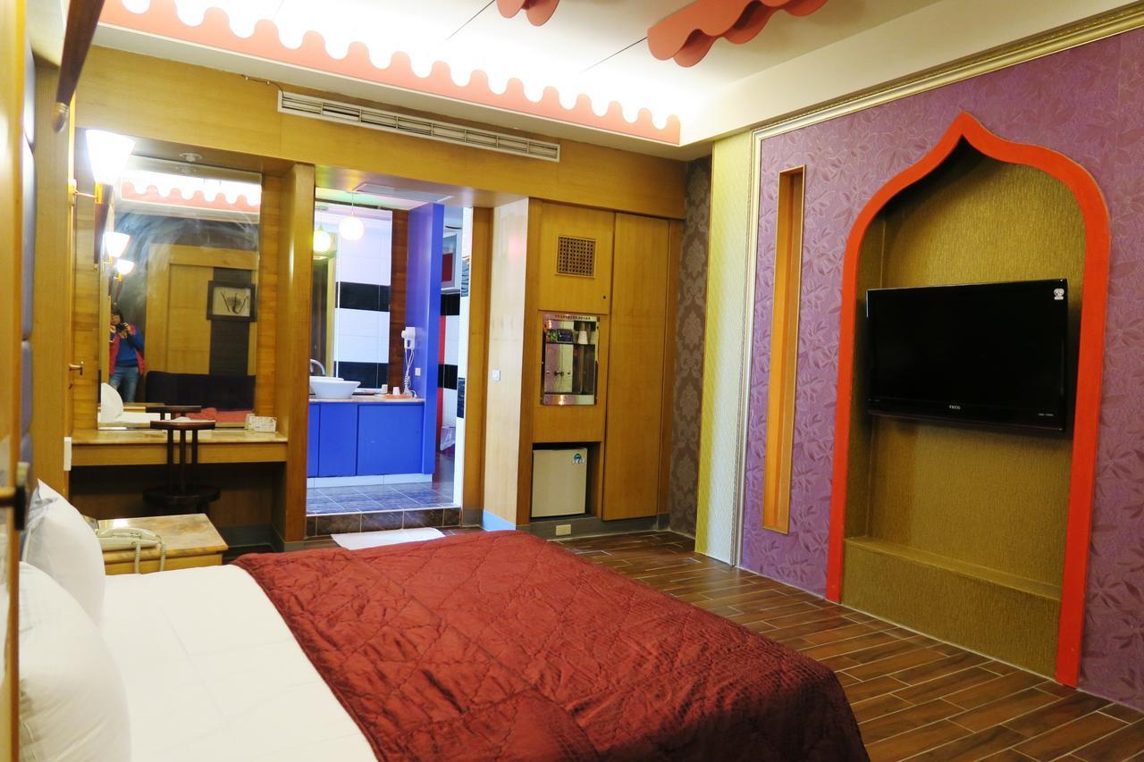 富晴汽車旅館fu Ching Motel Чжанхуа Экстерьер фото